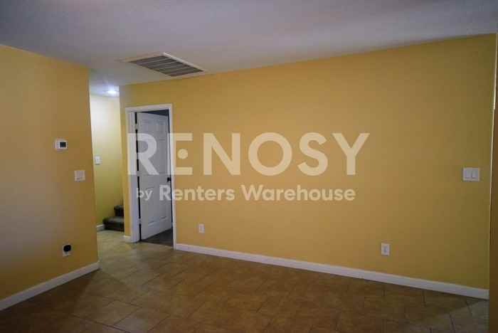 5333 Iron Crossing Ave - Photo 5 of 46