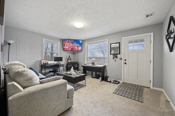 1232 Paradise Hill Rd - Photo 7 of 11