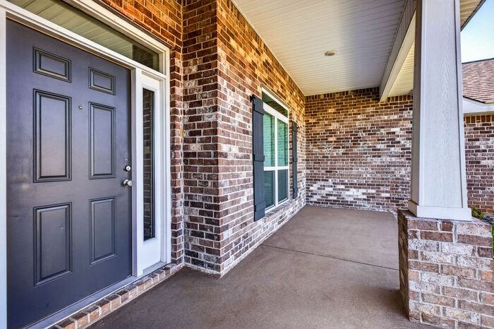 15028 Emersyn Ln - Photo 5 of 49
