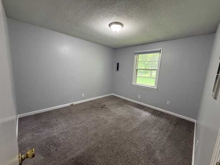 79 W Fork Dr #C - Photo 3 of 5