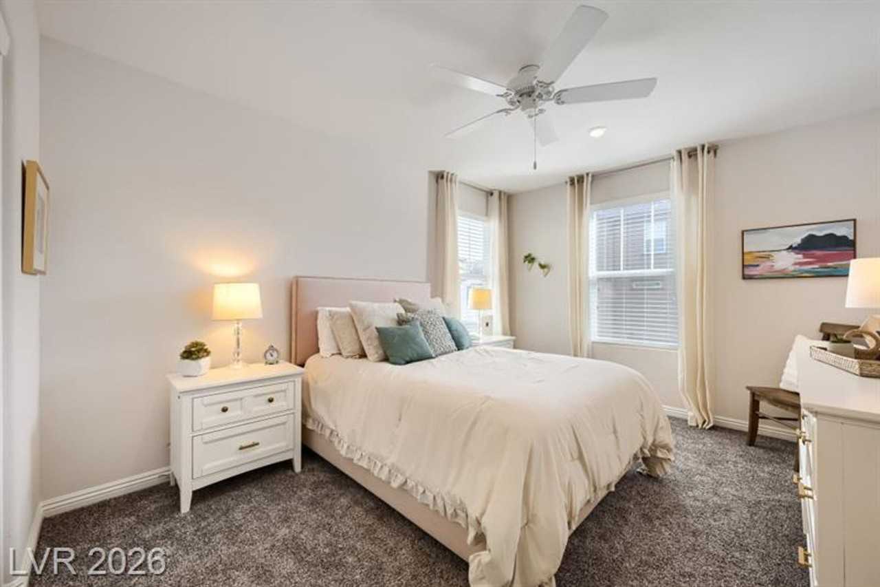 477 Ylang Pl - Photo 4 of 8