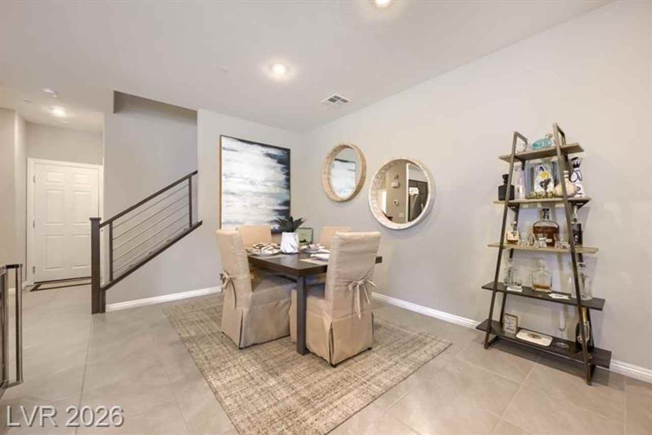 477 Ylang Pl - Photo 7 of 8