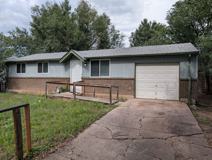 1227 Maxwell St - Photo 1 of 1