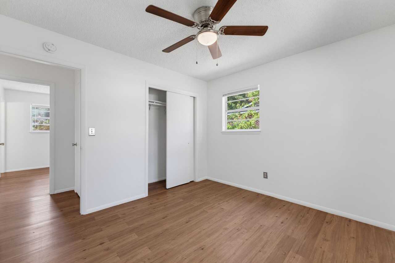 2501 N Jill Cir - Photo 2 of 17