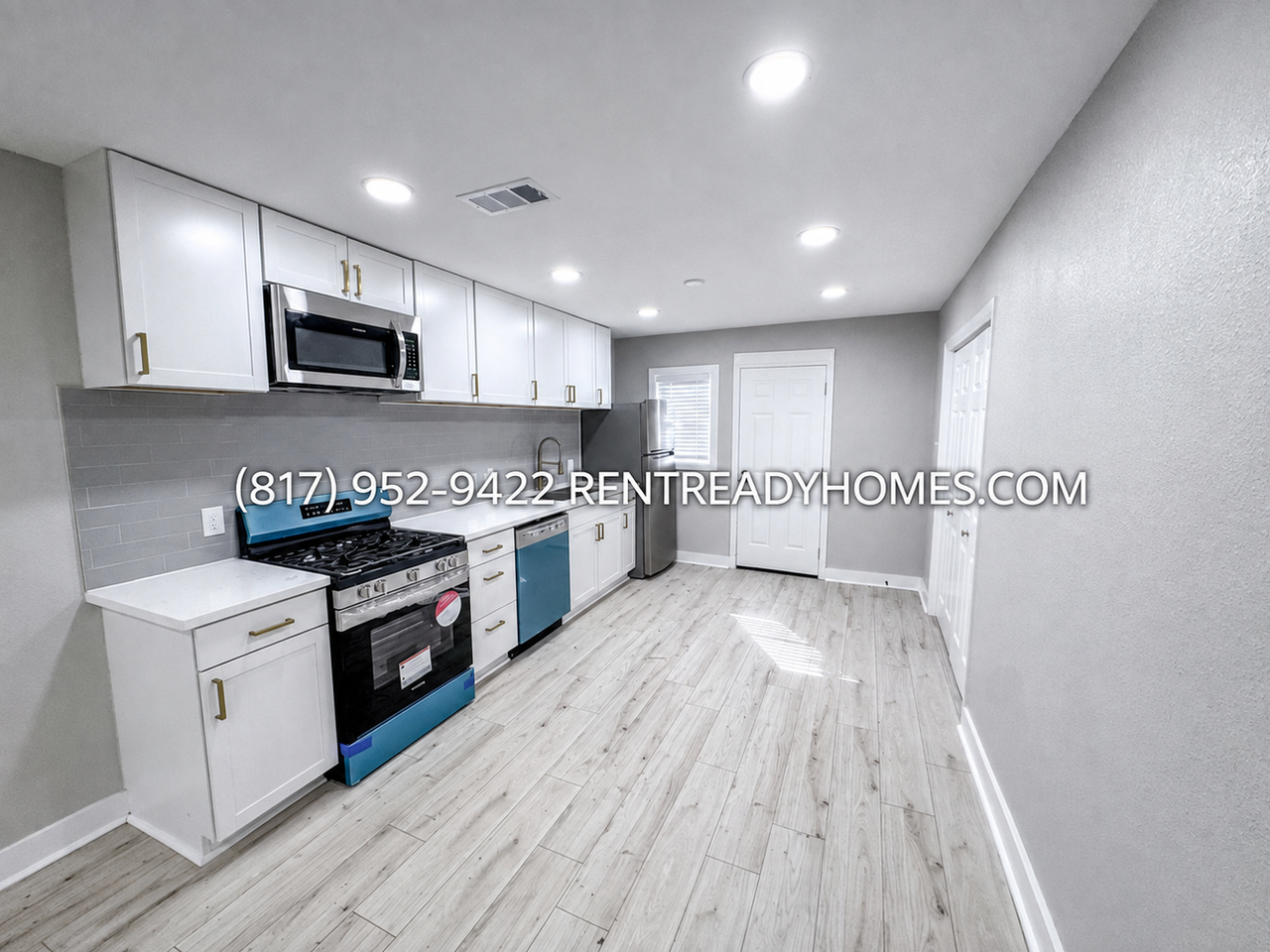 6426 Myrtle St - Photo 2 of 8