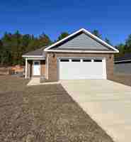 featured image of 225 Edith Way