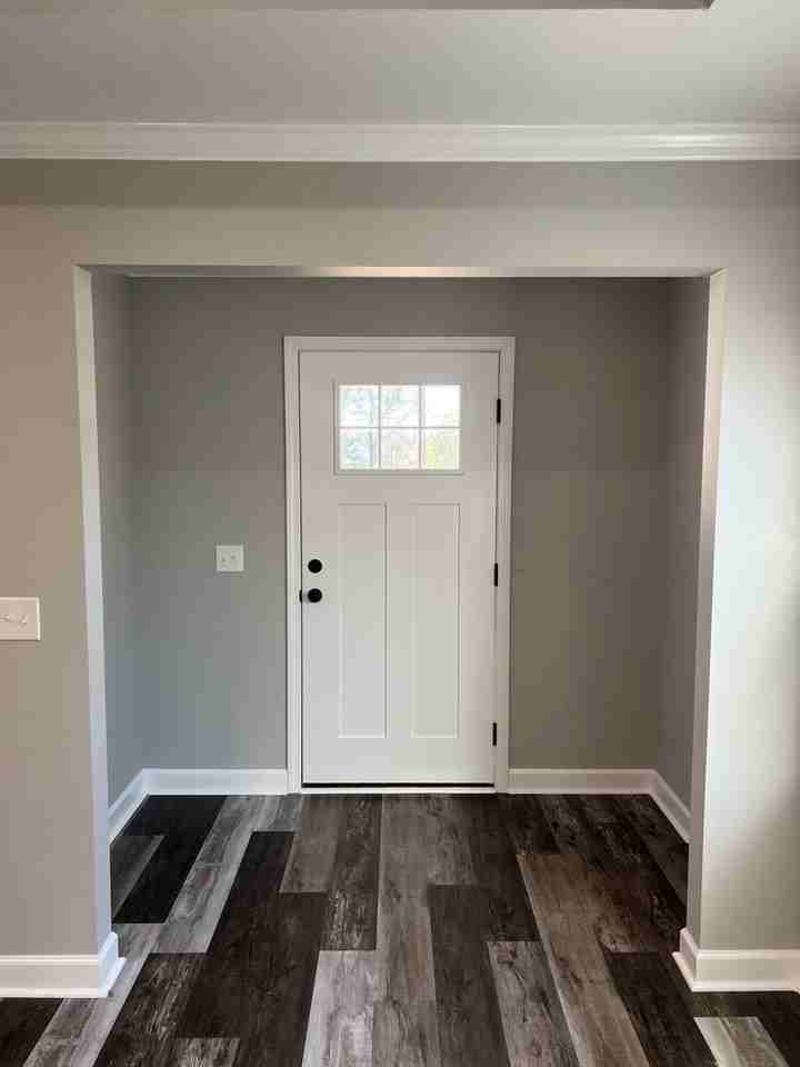 225 Edith Way - Photo 2 of 15