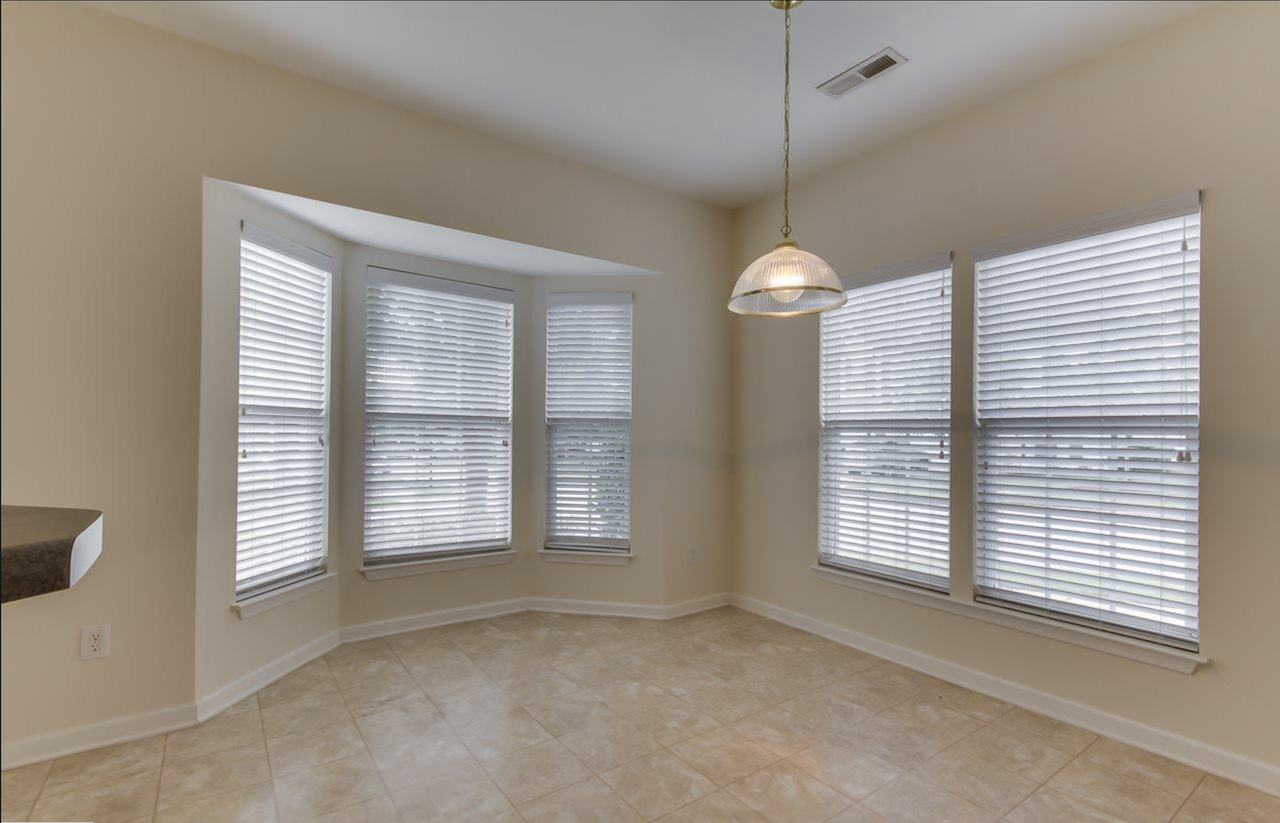 259 Hadley Commons Dr - Photo 5 of 16