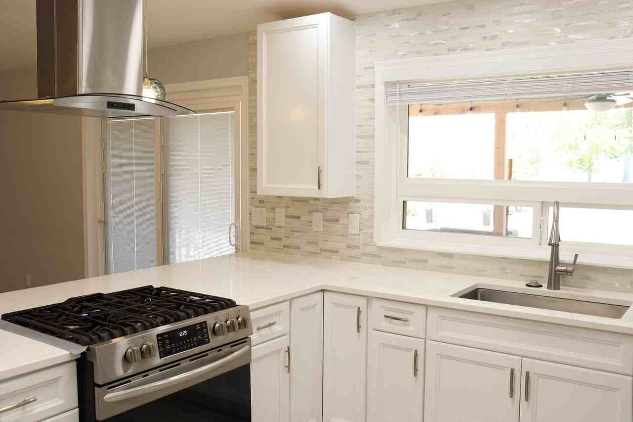 2861 Saint Andrews Dr - Photo 7 of 27