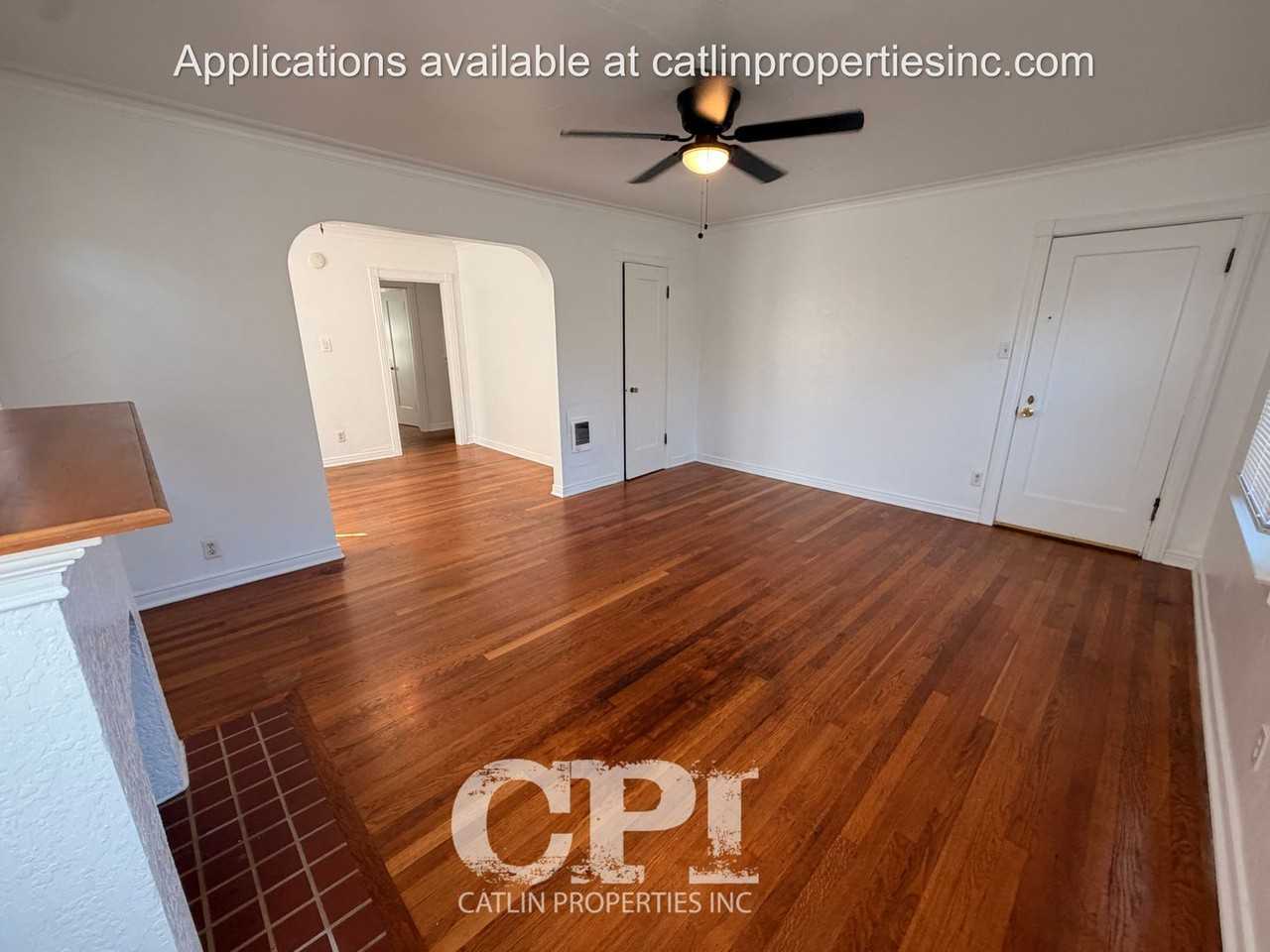1533 20th Ave - Photo 3 of 11