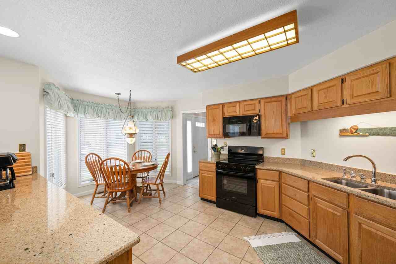 225 Ocean View Blvd - Photo 7 of 37