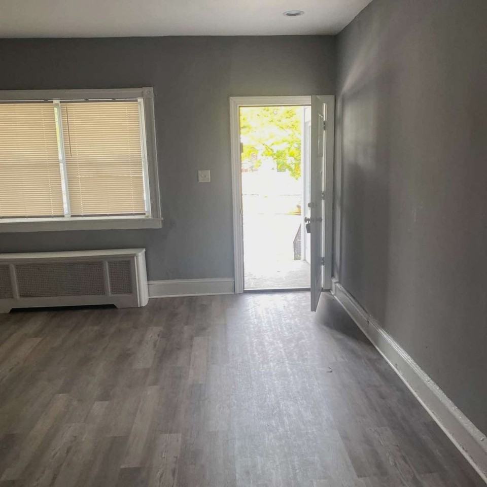 6616 Chew Ave - Photo 7 of 28