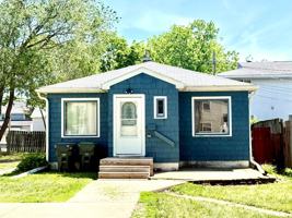 featured image of 310 10th St N