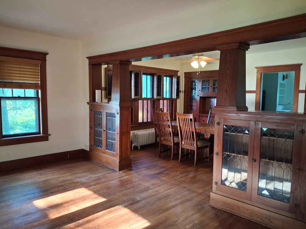 305 S Cleveland Ave - Photo 2 of 50