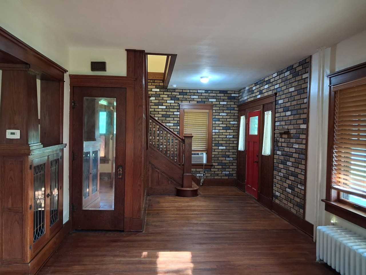 305 S Cleveland Ave - Photo 5 of 50