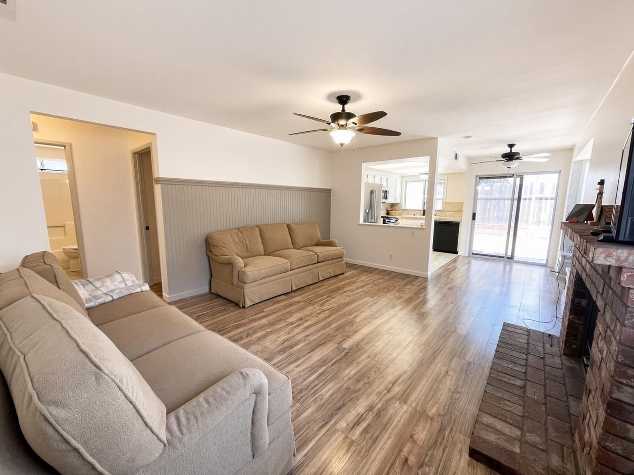 131 Walter Way - Photo 2 of 11