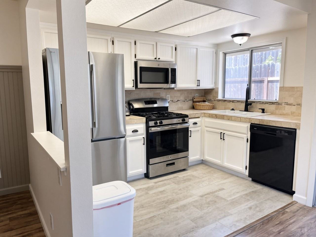 131 Walter Way - Photo 4 of 11