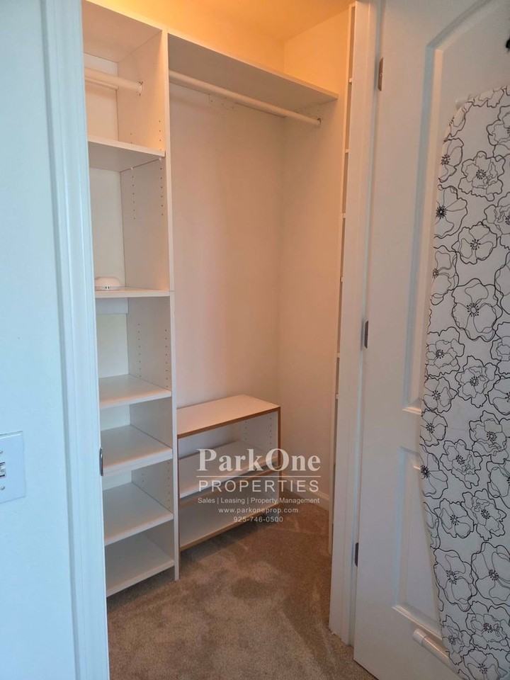 1315 Alma Ave - Photo 7 of 10