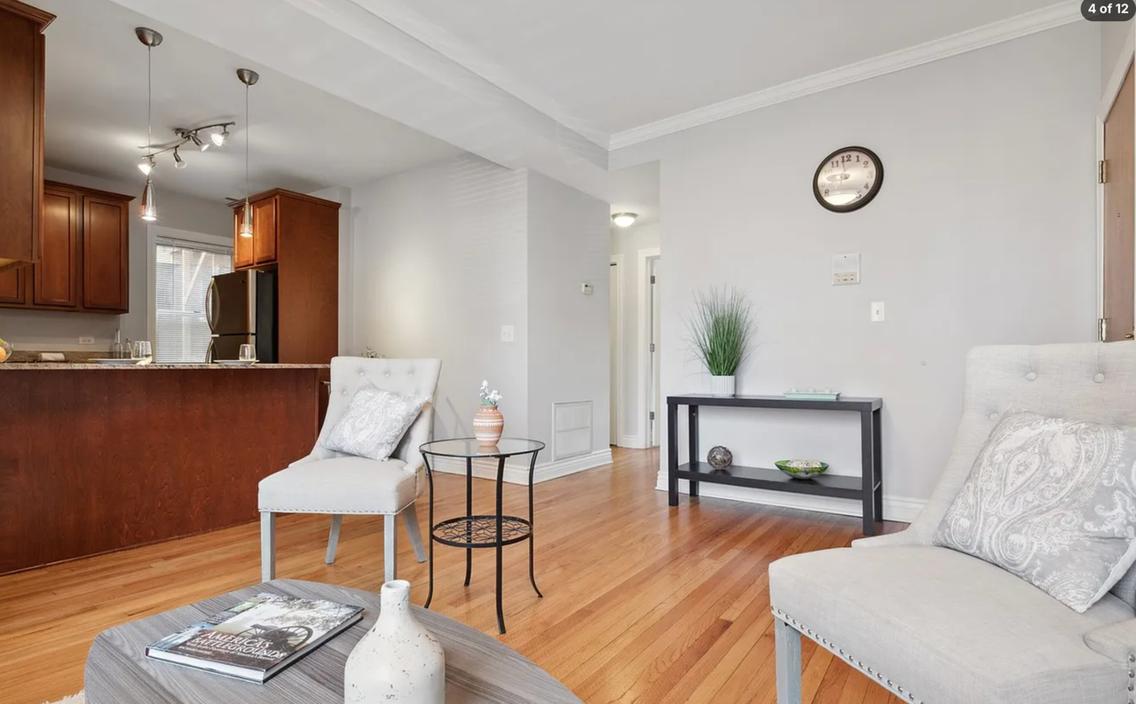 2015 N Leavitt St #2 - Photo 5 of 12