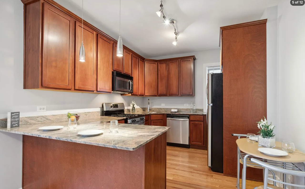 2015 N Leavitt St #2 - Photo 6 of 12