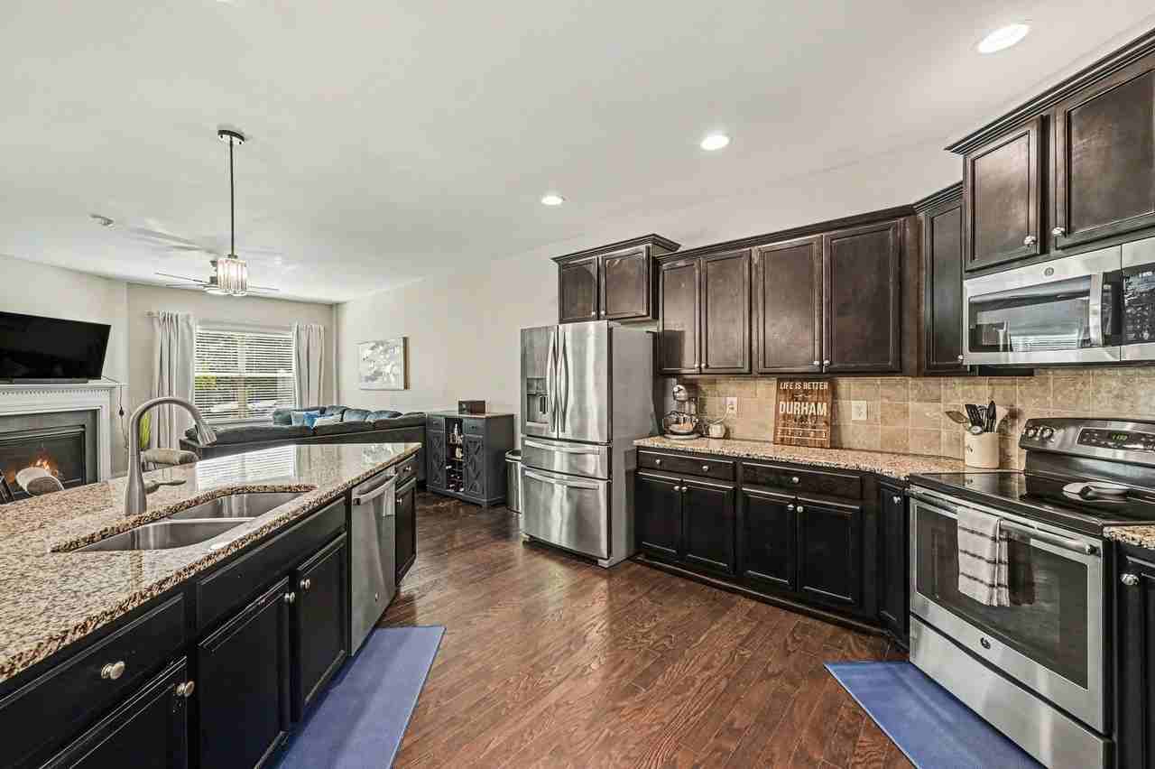 160 Token House Rd - Photo 6 of 34