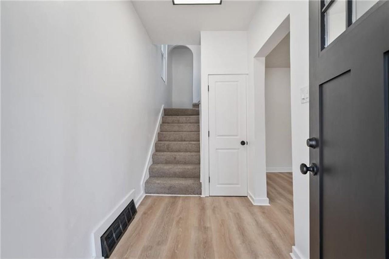 220 Dewey St - Photo 6 of 50