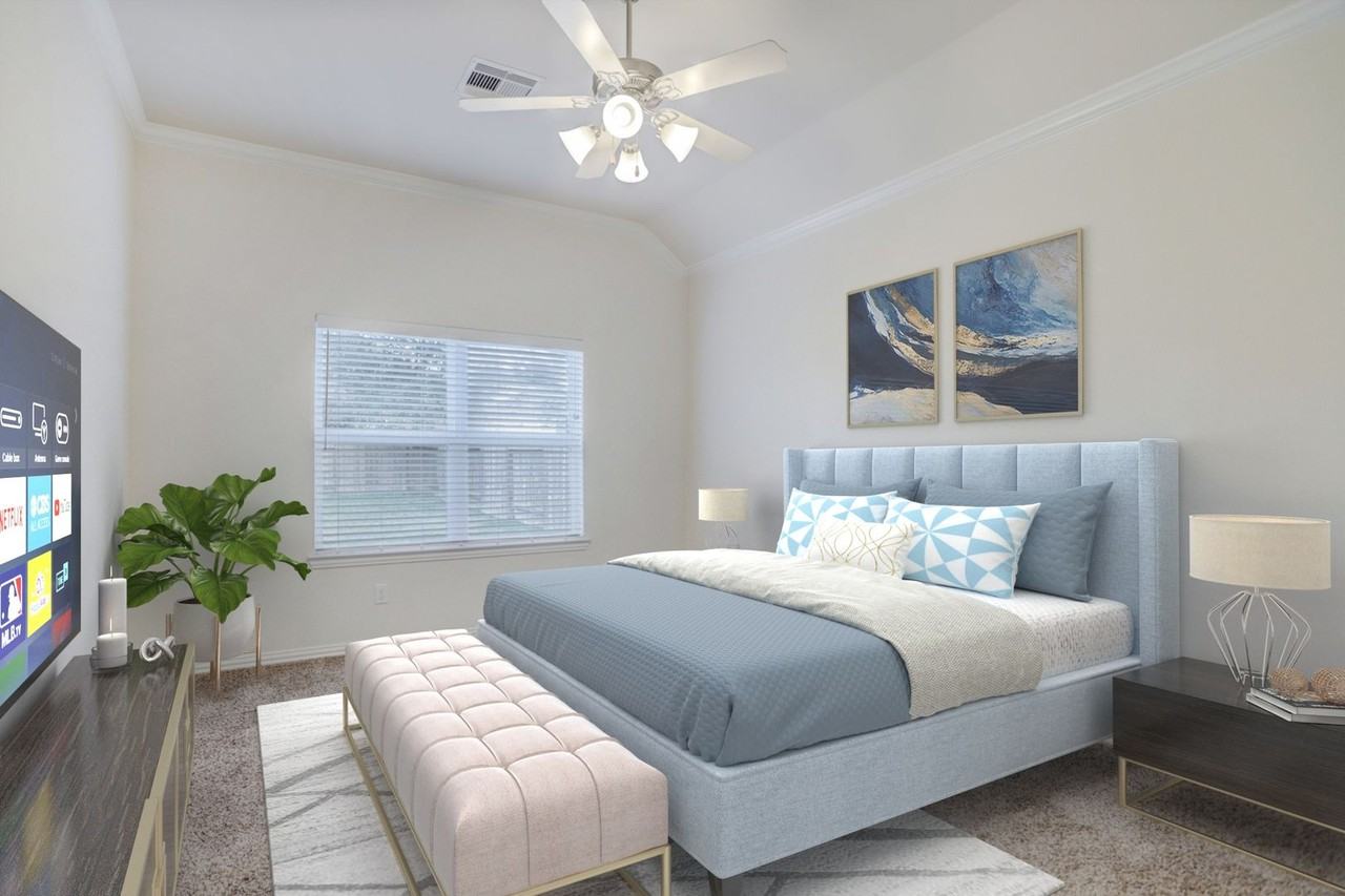 52 Hallmark Dr - Photo 4 of 15