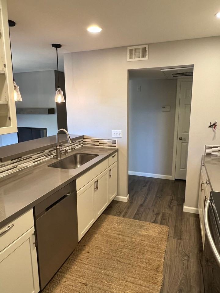 7502 E Thomas Rd #204 - Photo 7 of 16
