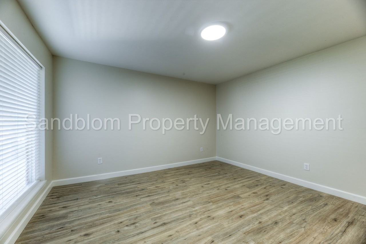 7510 E 53rd Pl - Photo 4 of 29