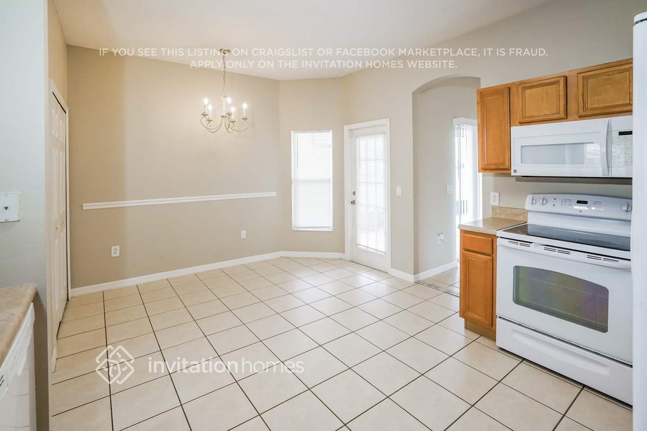 3528 Forest Park Dr - Photo 5 of 17