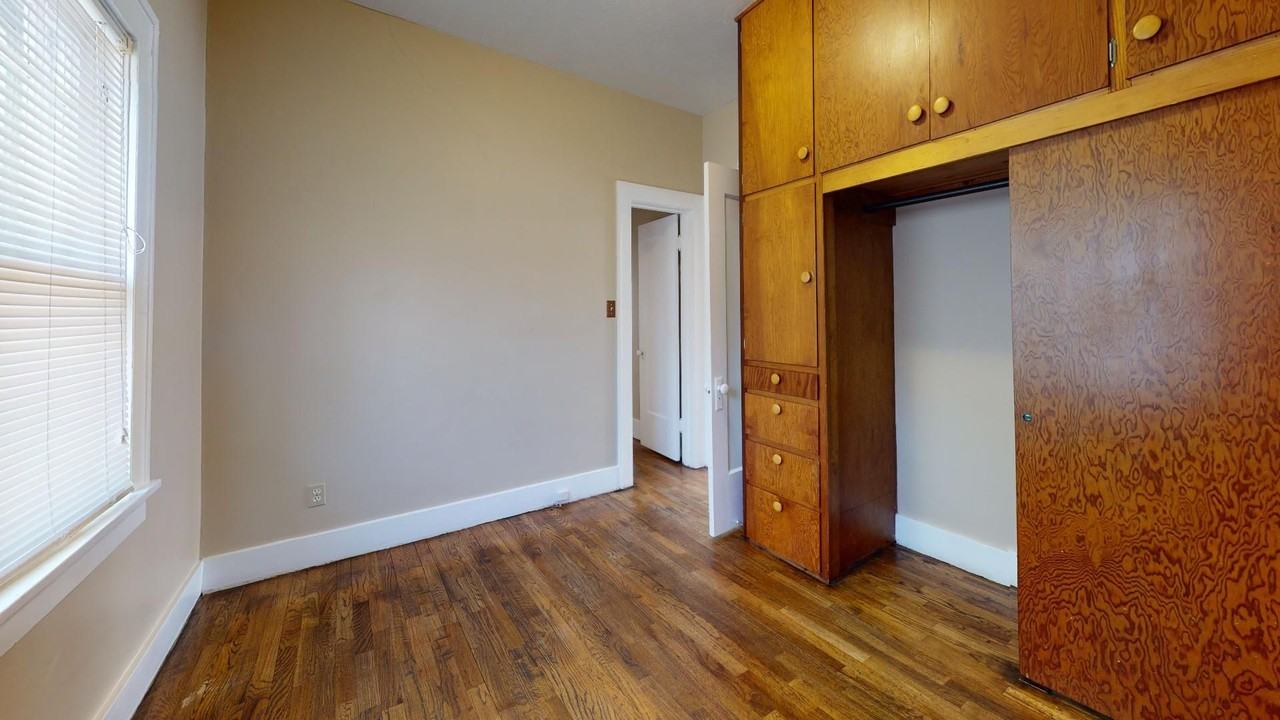 3000 18th St - Photo 6 of 16