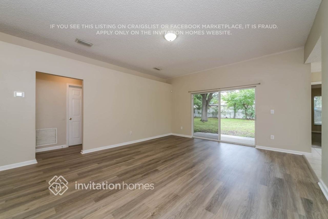 491 Basking Ridge Ct - Photo 4 of 17