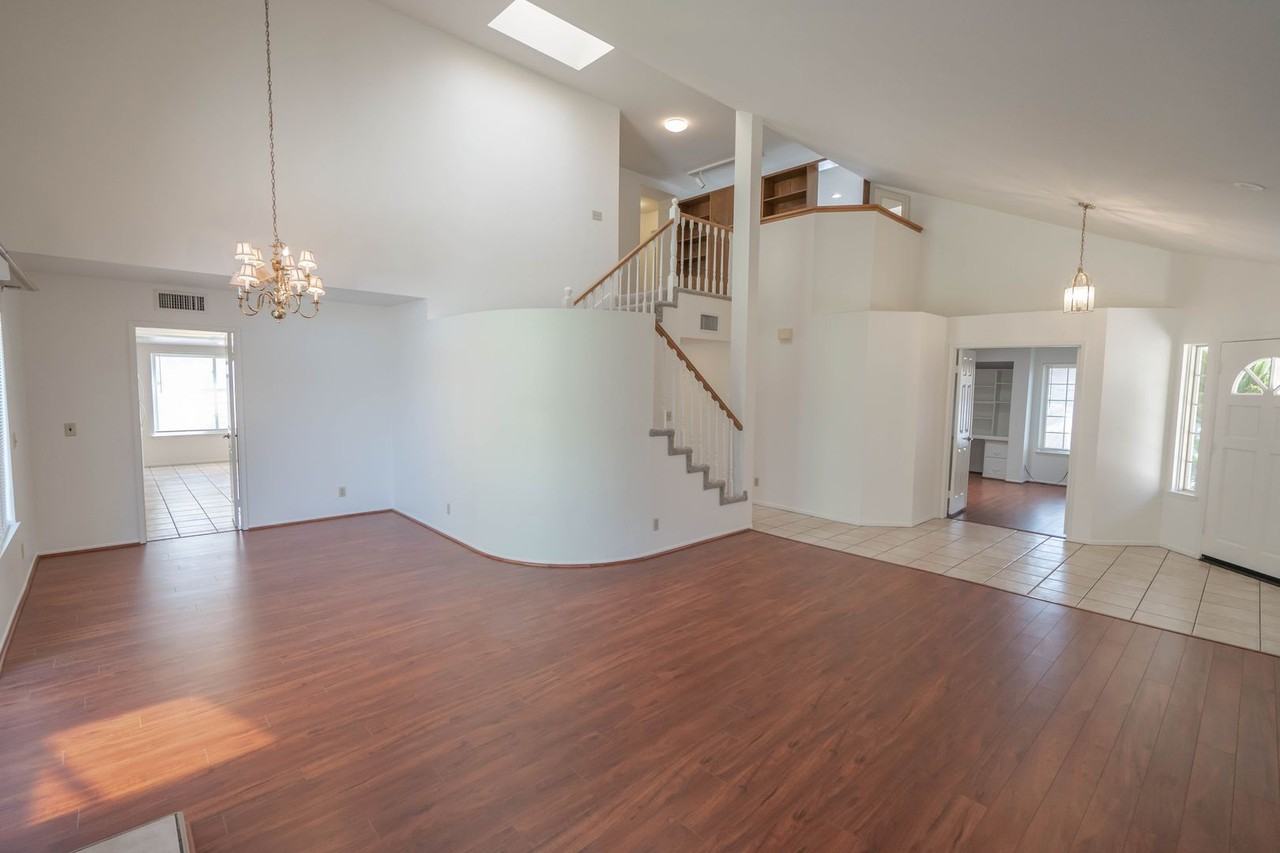 24921 Chicory Ct - Photo 4 of 25