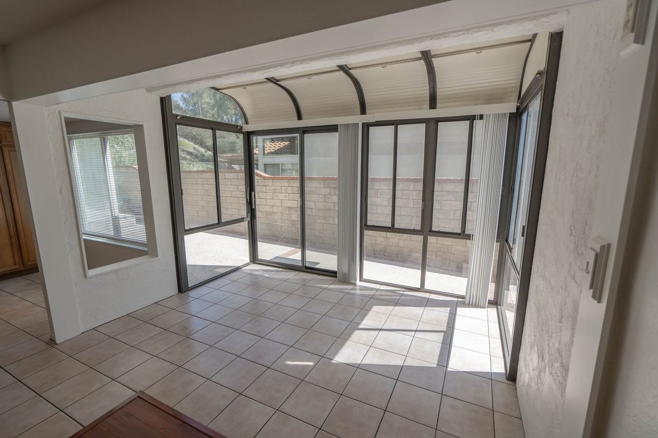 24921 Chicory Ct - Photo 7 of 25