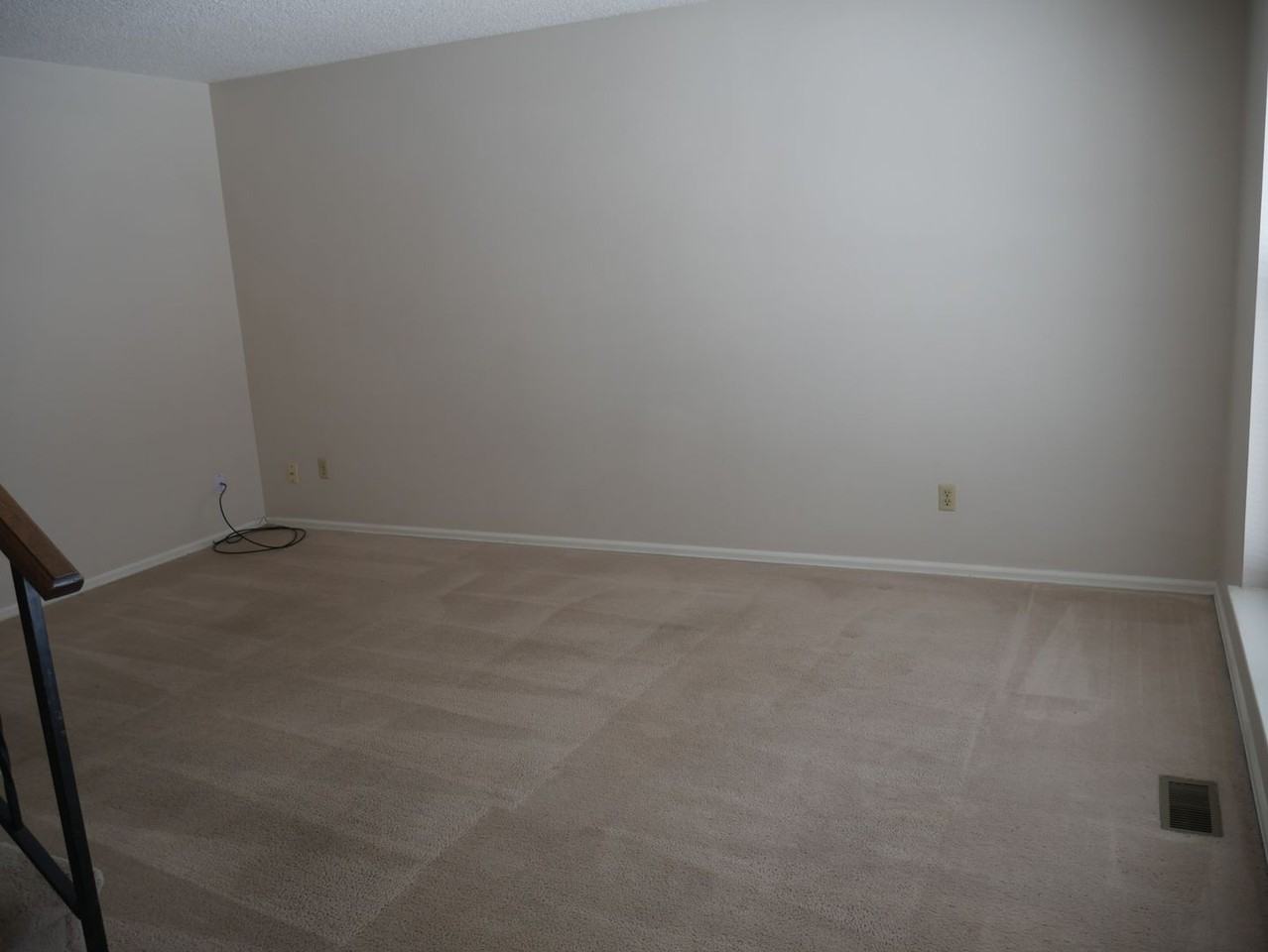 2524 Garden Way - Photo 4 of 14