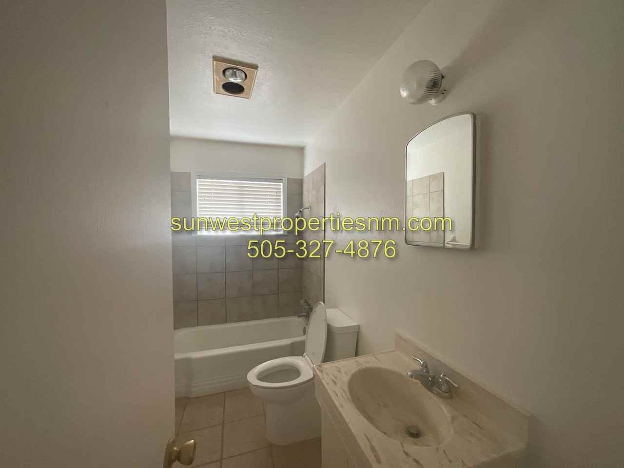 3011 Edgecliff Dr - Photo 5 of 17