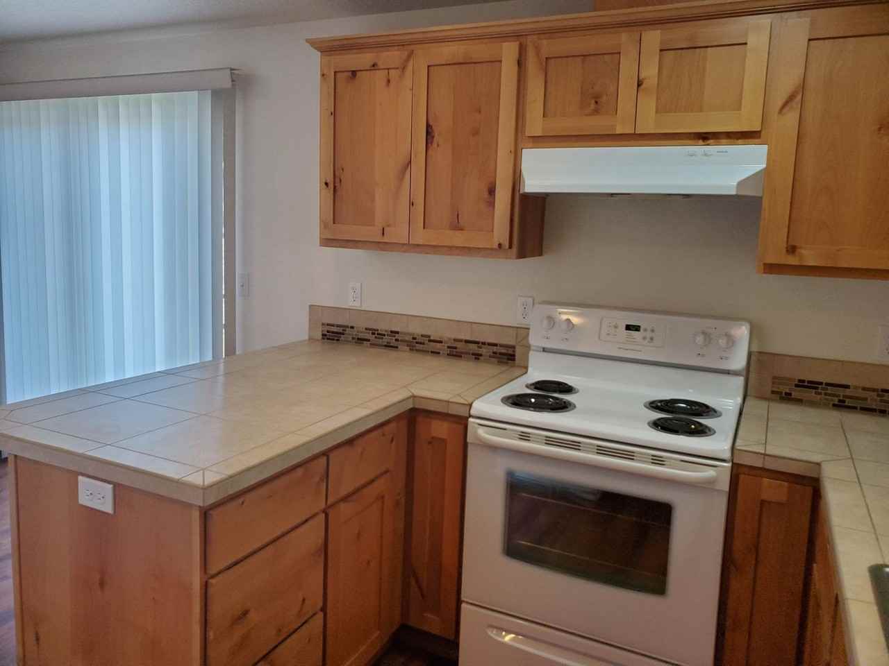 3259 E Mckern Pl - Photo 7 of 22