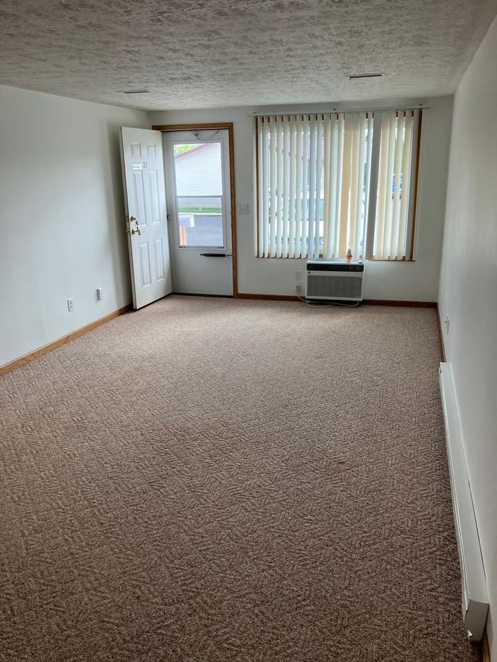36 Meadowview Ter - Photo 2 of 17