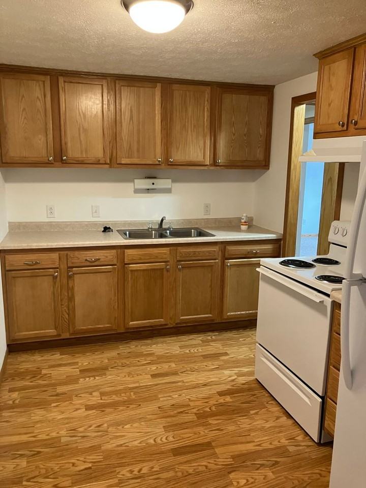 36 Meadowview Ter - Photo 5 of 17