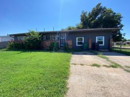 featured image of 4725 S Shallow Brook Dr