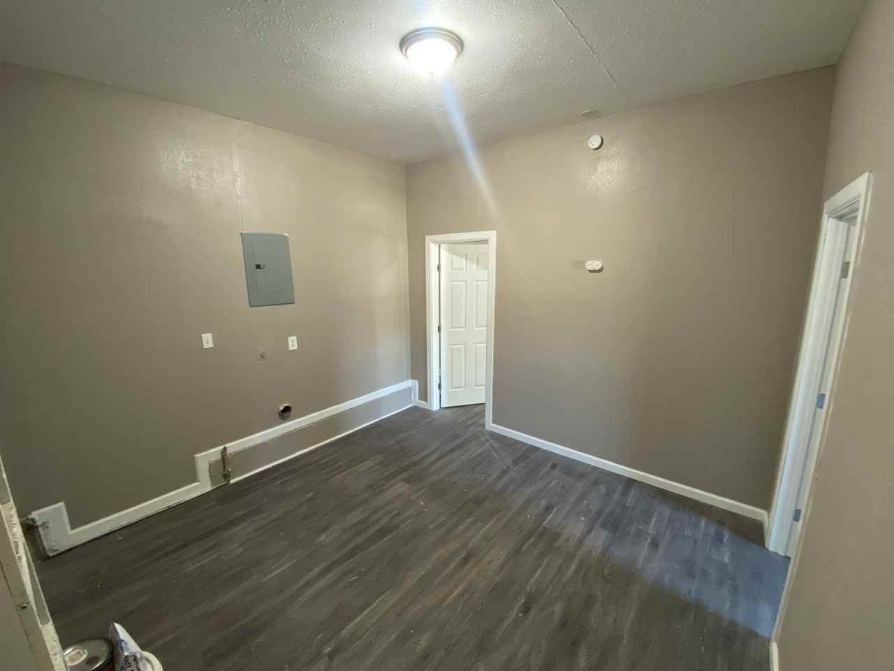 4725 S Shallow Brook Dr - Photo 4 of 11