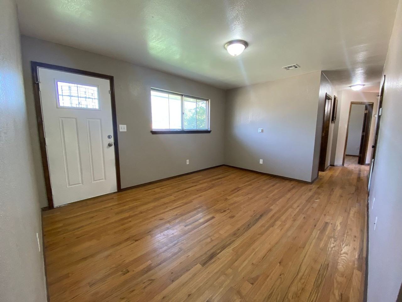 4725 S Shallow Brook Dr - Photo 6 of 11