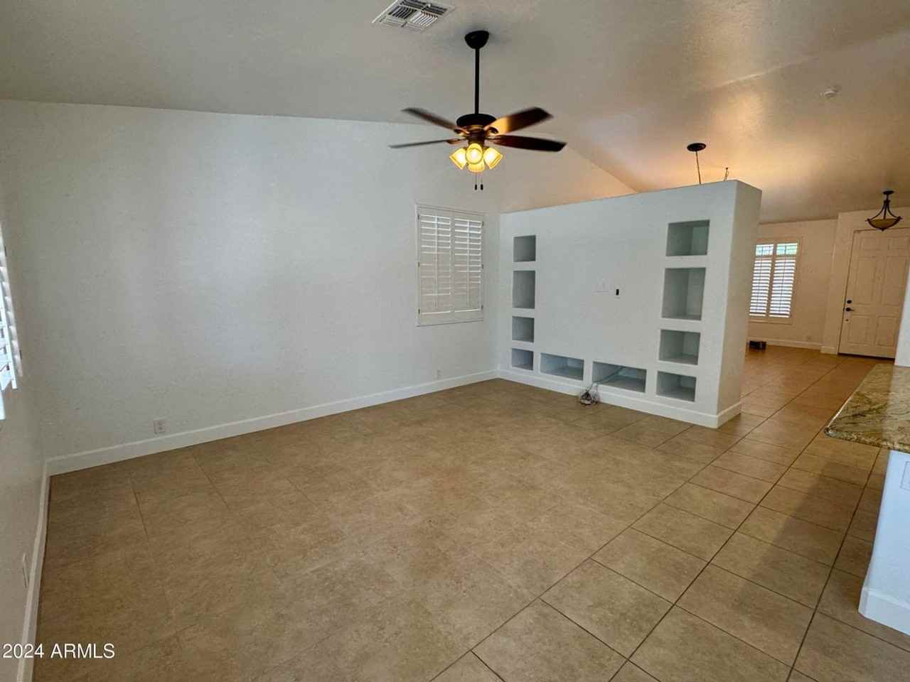 1649 E Tradewind Ct - Photo 5 of 25