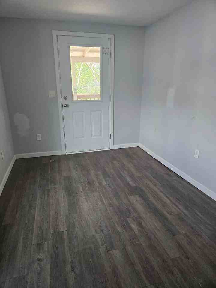 1403 W Mount Vernon St - Photo 4 of 11