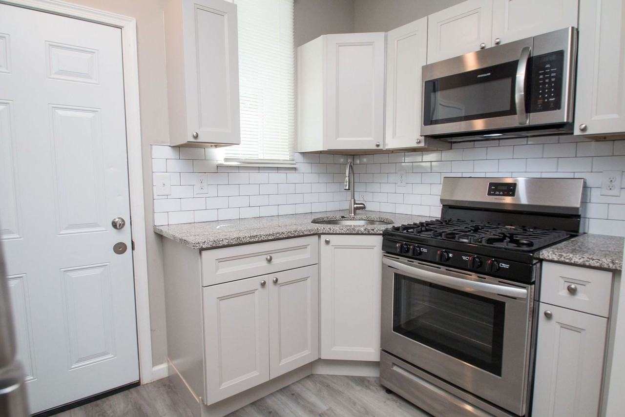 1419 N Ithan St - Photo 2 of 17