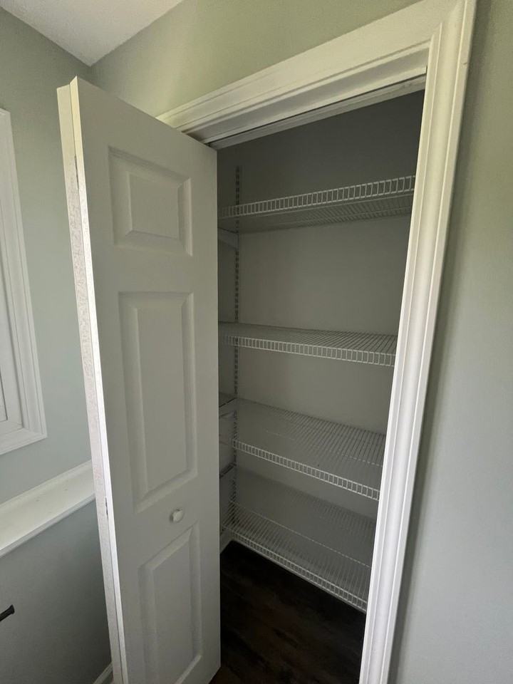 41 Capri Dr - Photo 5 of 32