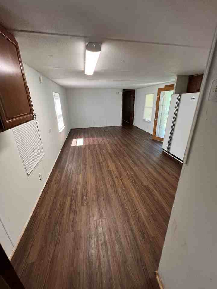5207 Pass Ct - Photo 3 of 13