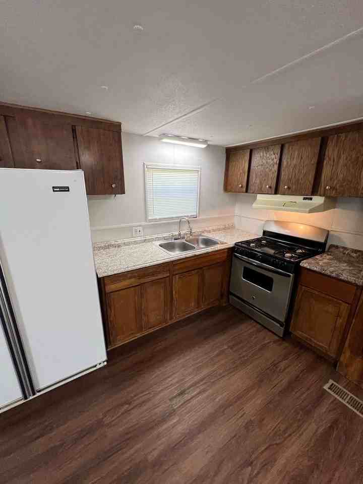5207 Pass Ct - Photo 5 of 13