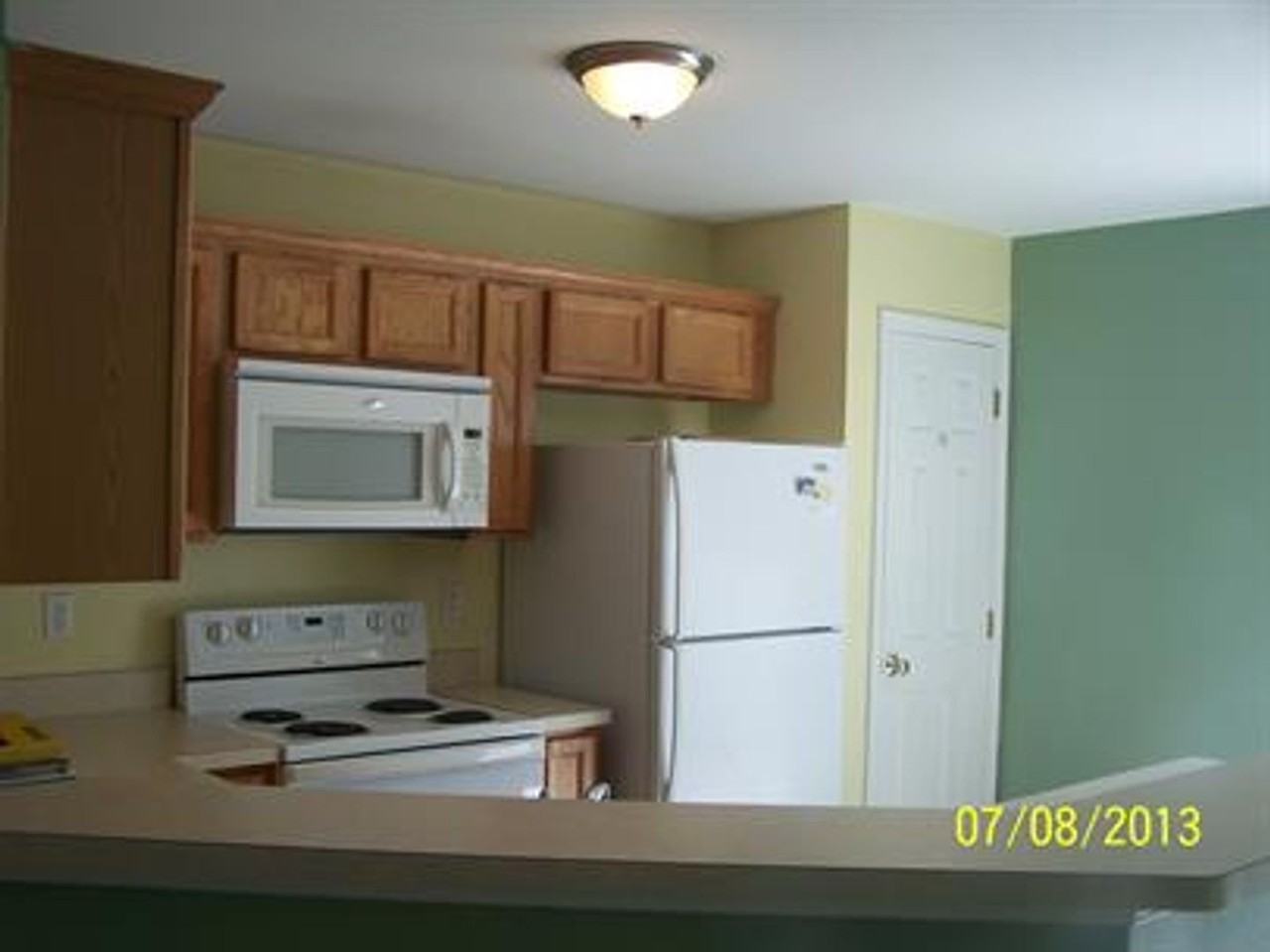 126 Slater St - Photo 4 of 14
