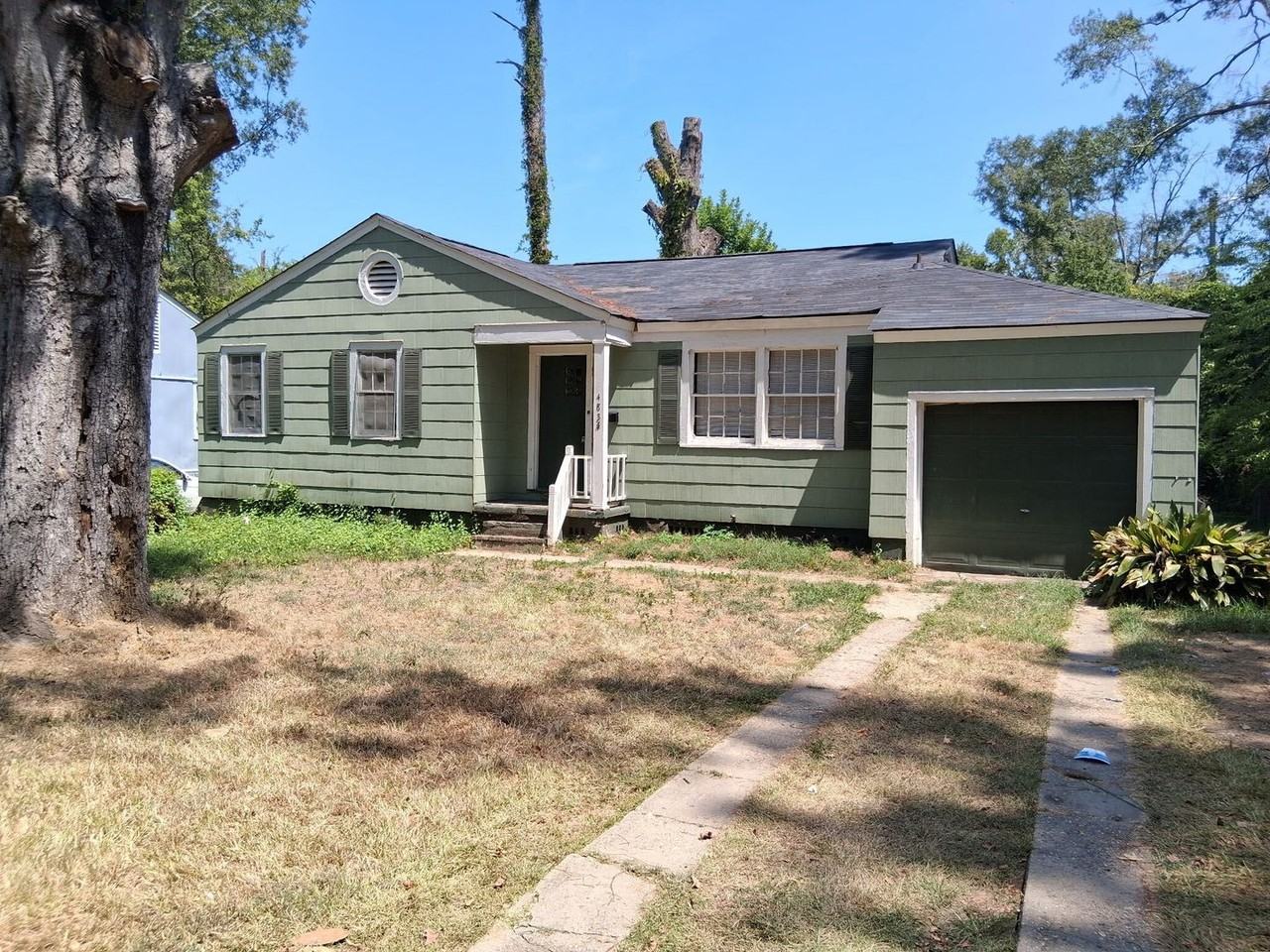 4834 Maplewood Dr